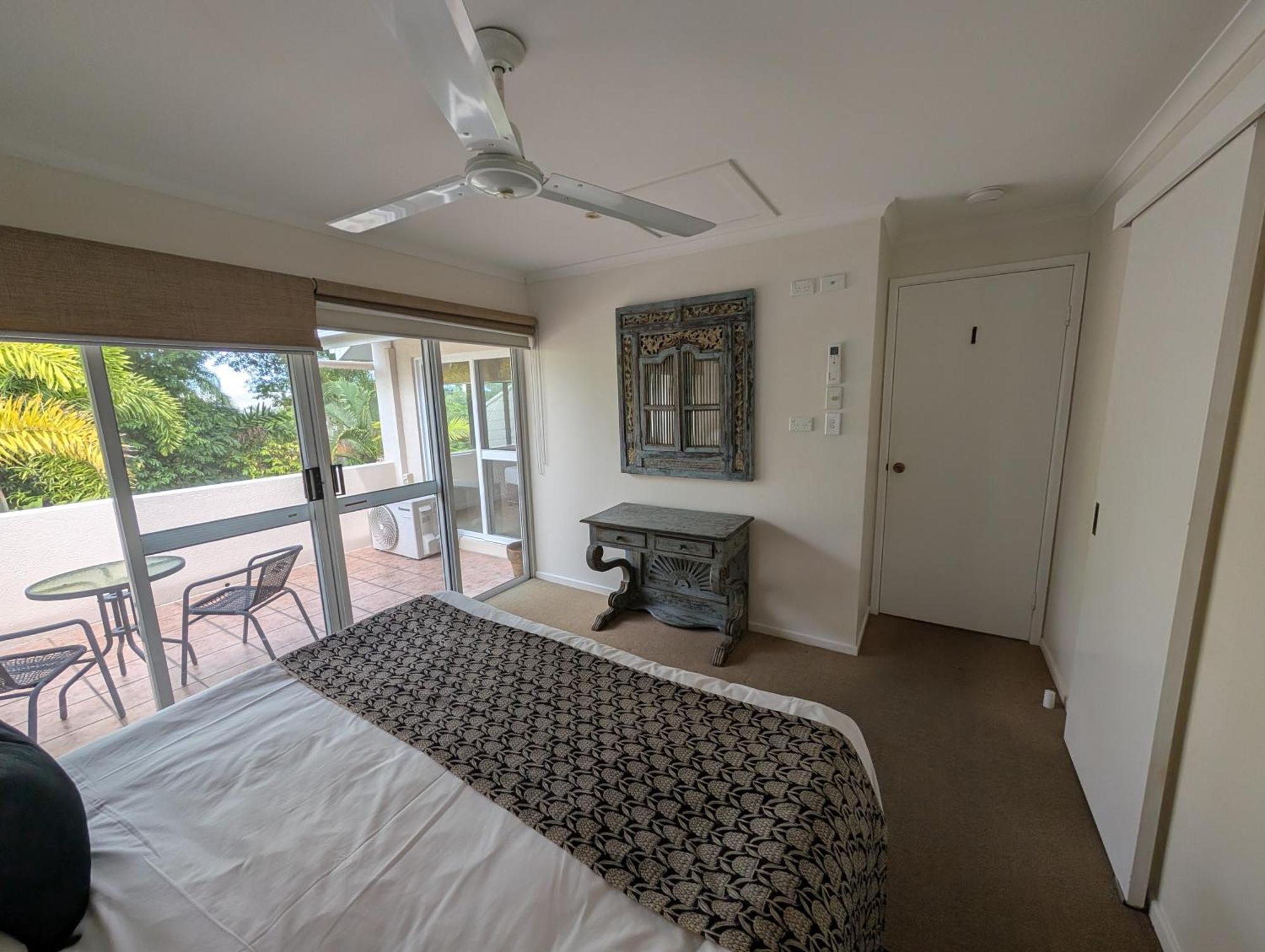 The Villas Palm Cove Room photo
