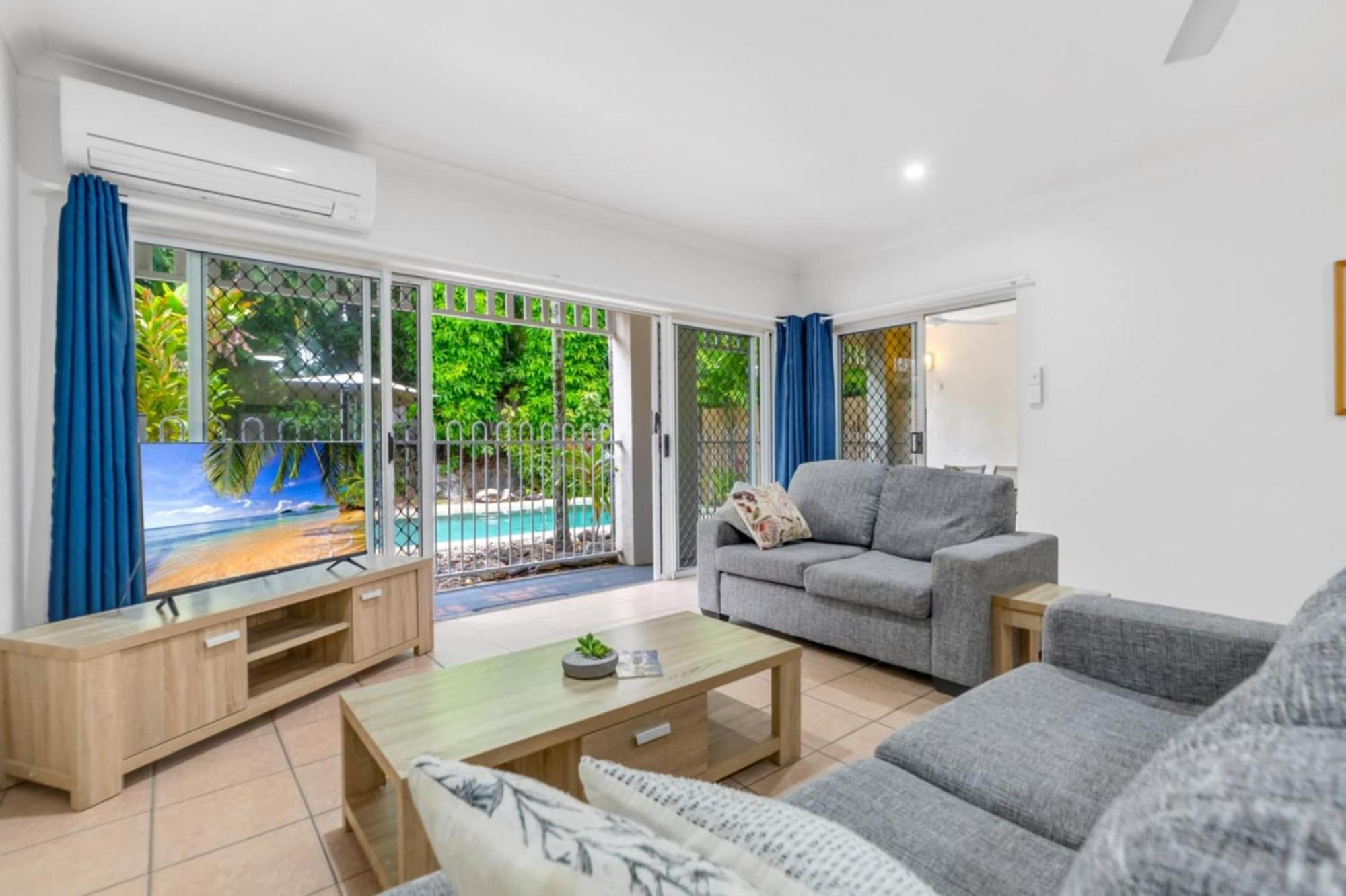 The Villas Palm Cove Room photo